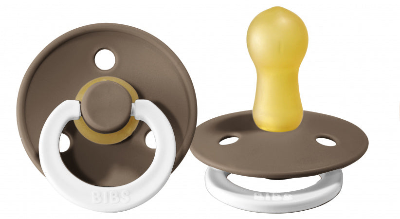 BIBS GLOW IN THE DARK DARK OAK T2