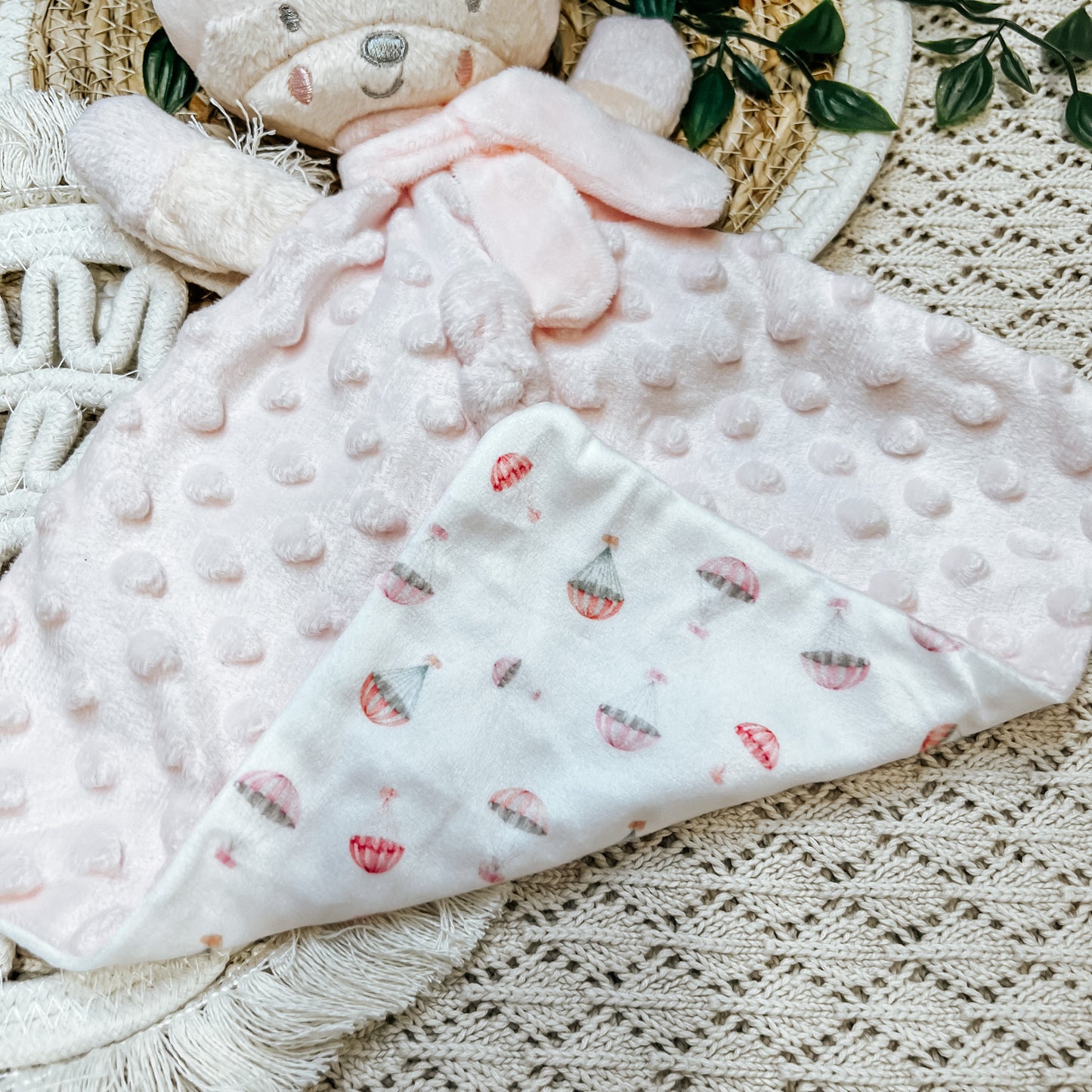 Knuffeldoekje parachute bear - Powder pink