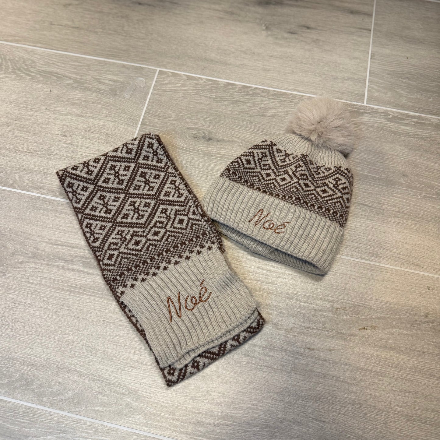Kinder muts & sjaal – winterset bruin