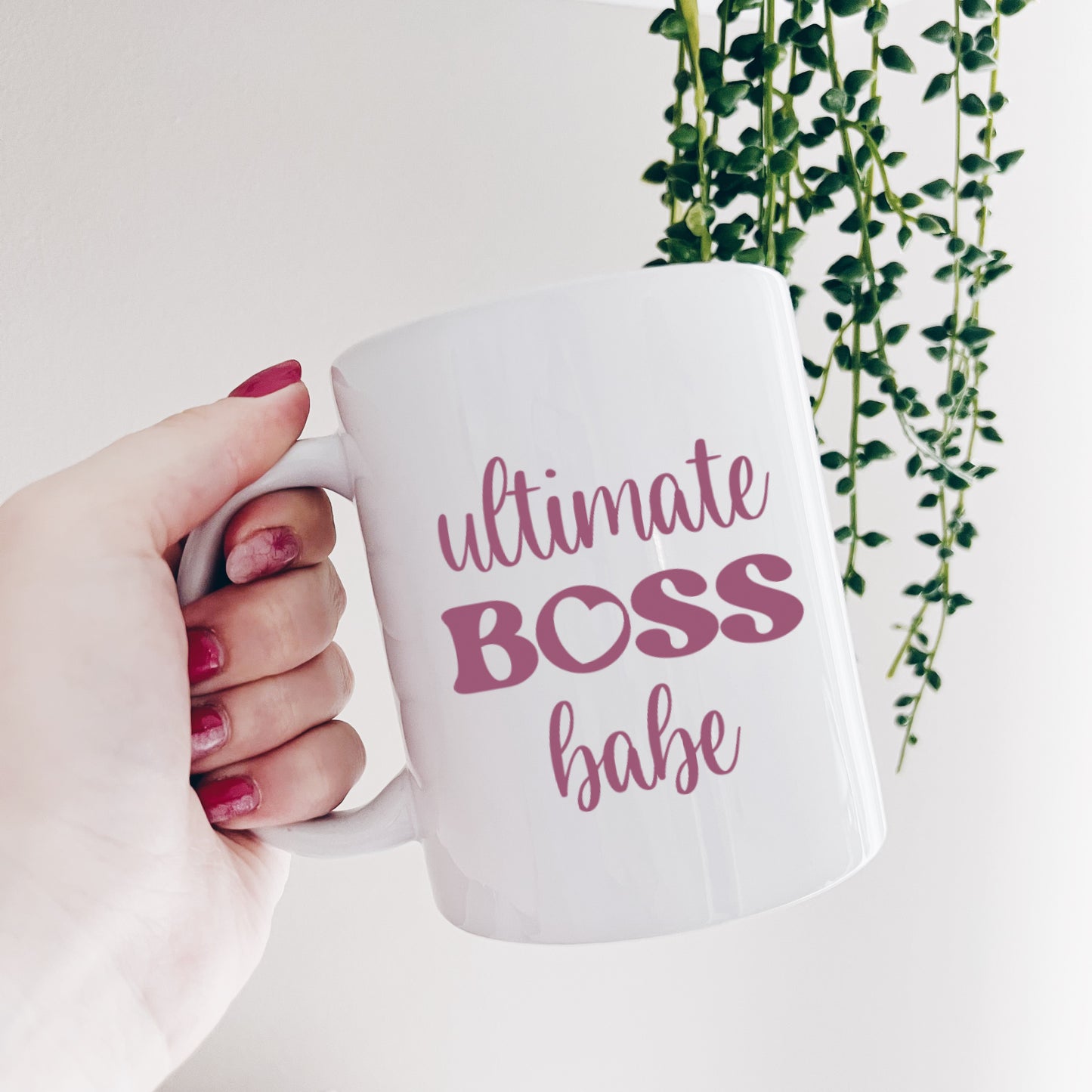 MOK - Ultimate boss babe