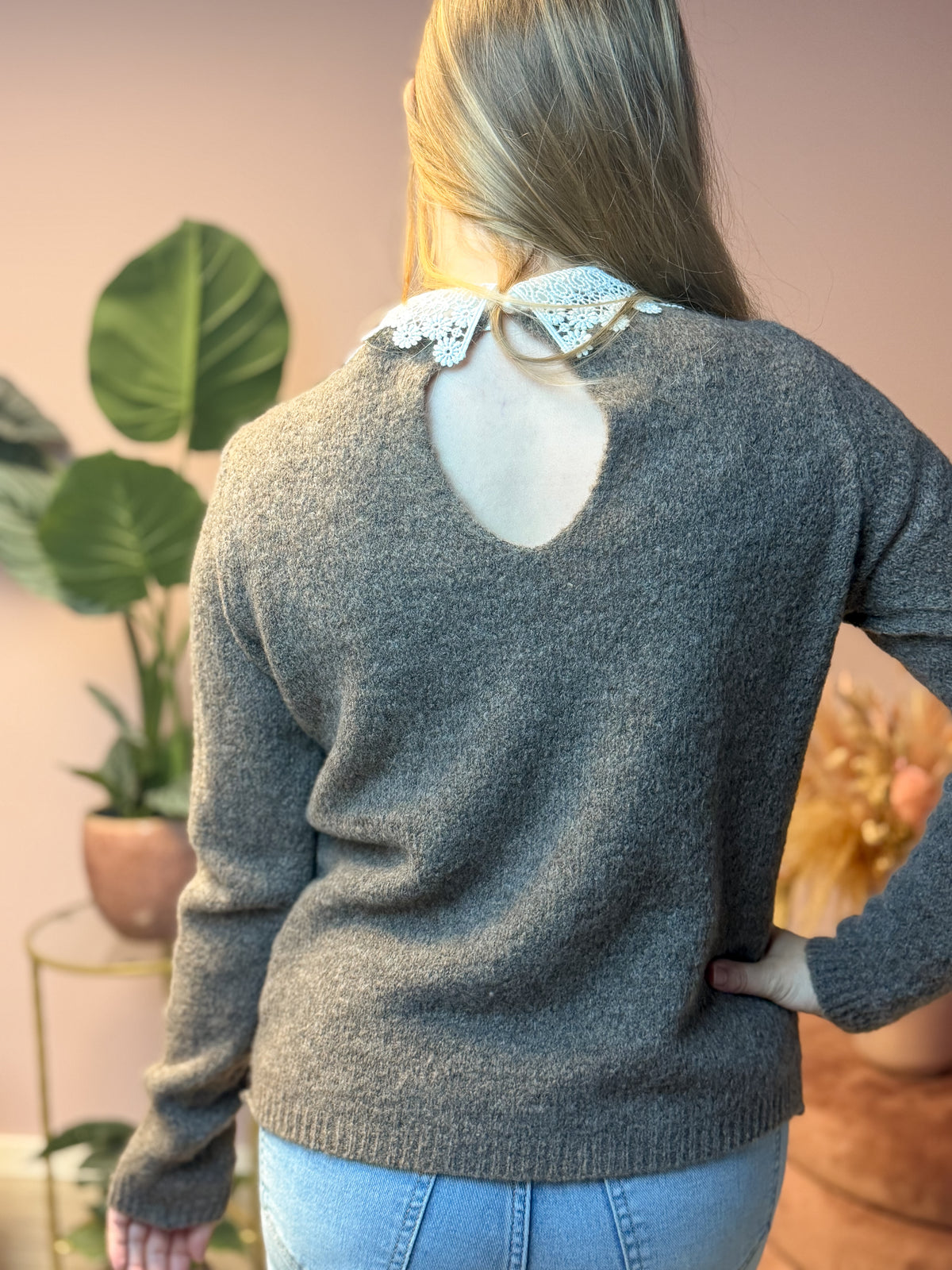 Sweater - lacy
