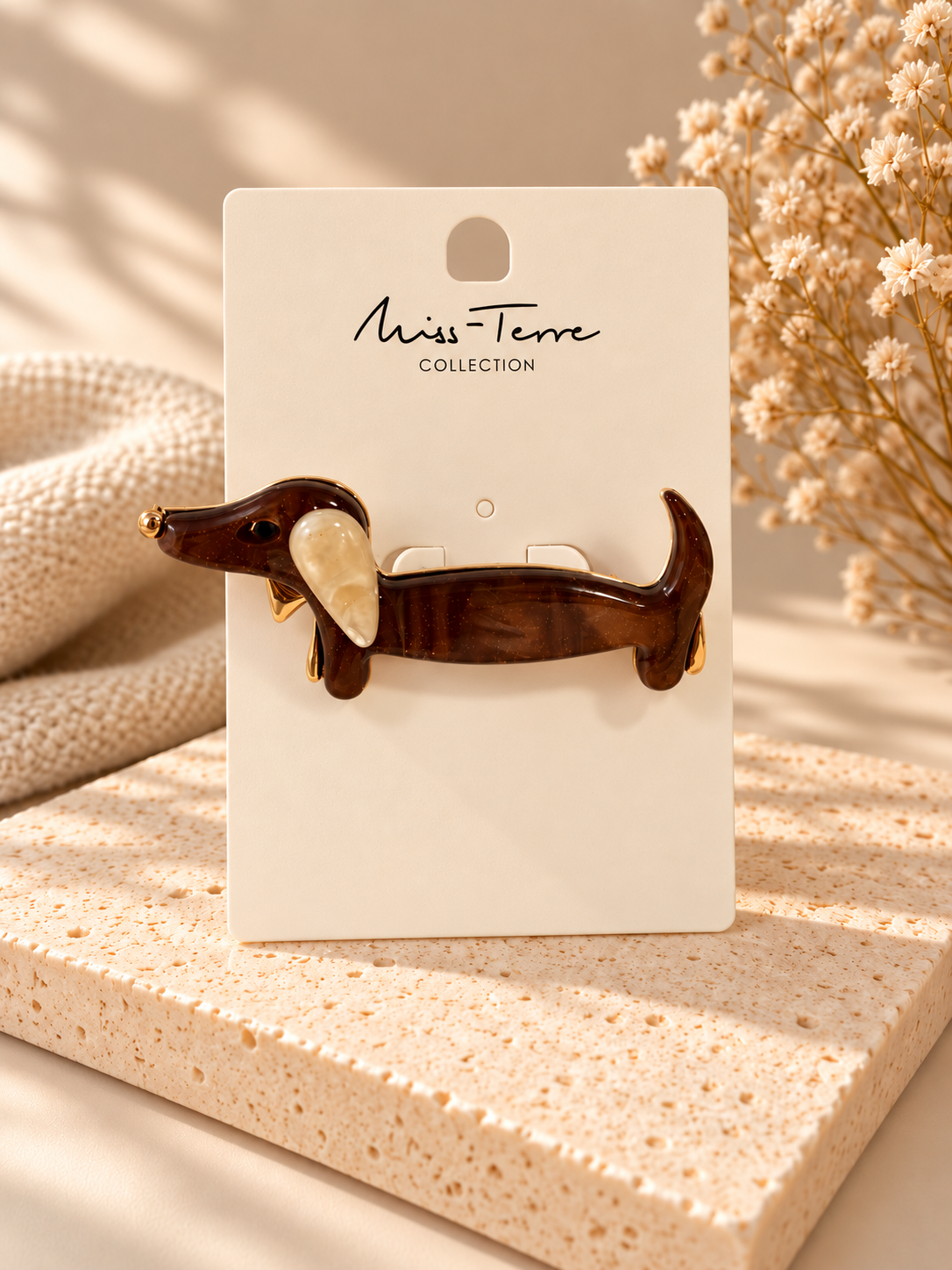 Teckel broche / pin - long brownie