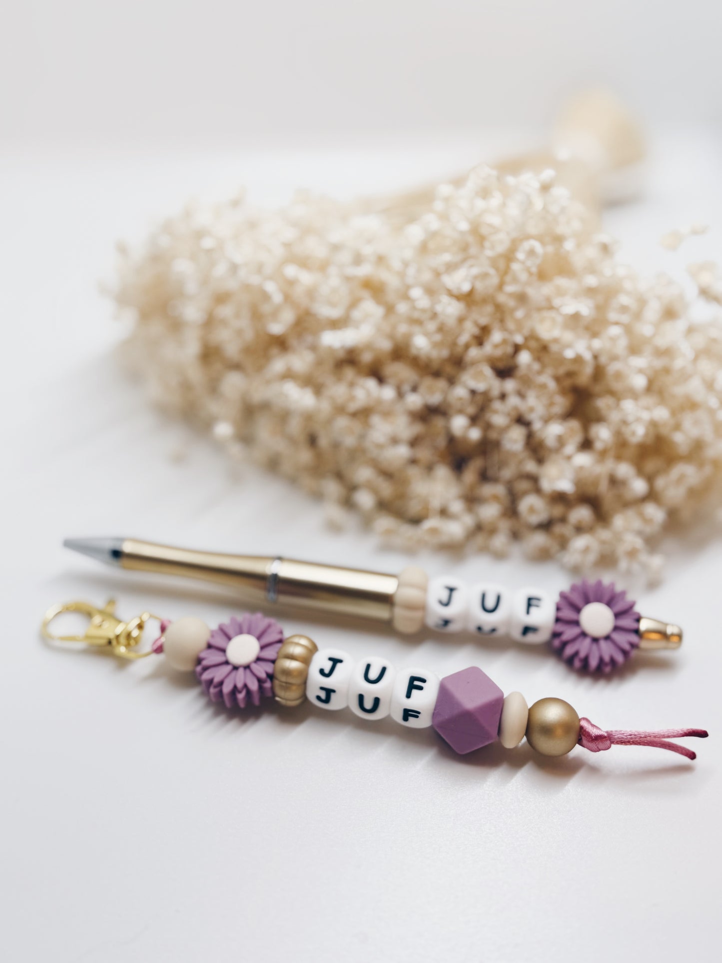 Juf cadeausetje - sleutelhanger & pen daisy