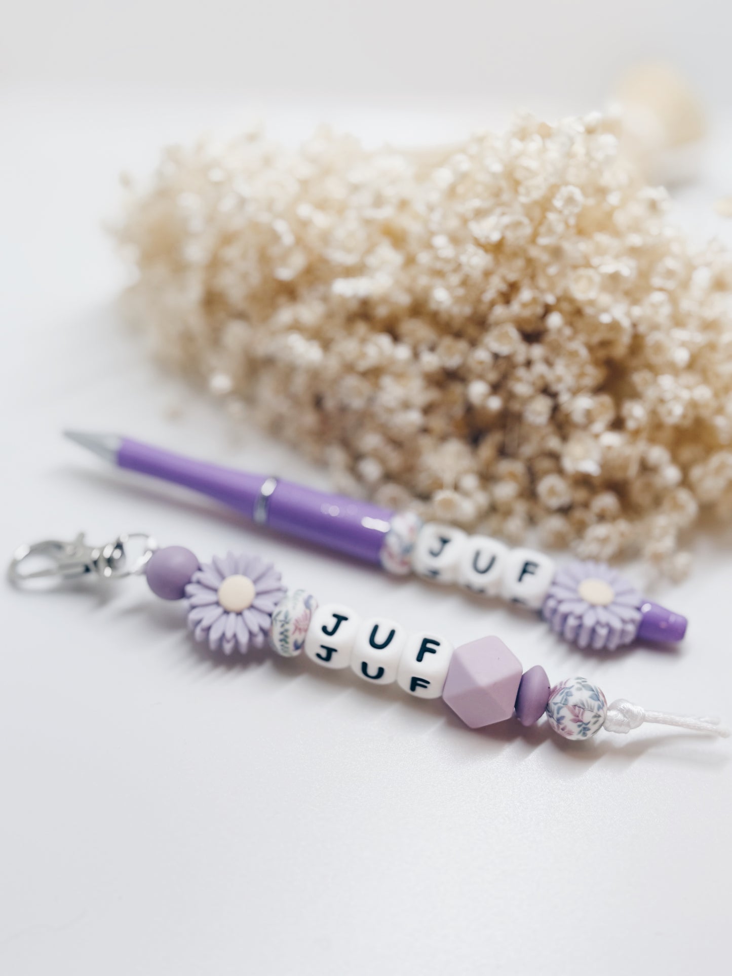 Juf cadeausetje - sleutelhanger & pen daisy