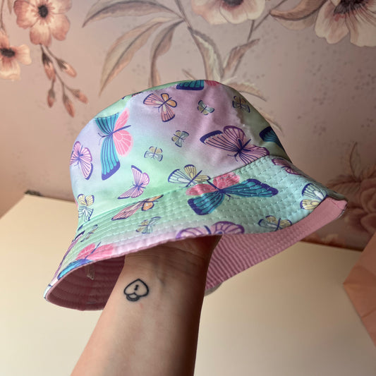 Buckethat- vlinders