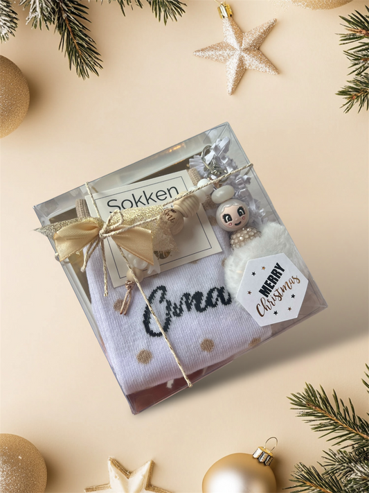 Giftbox - beige  - Oma - instock - popje & sokken