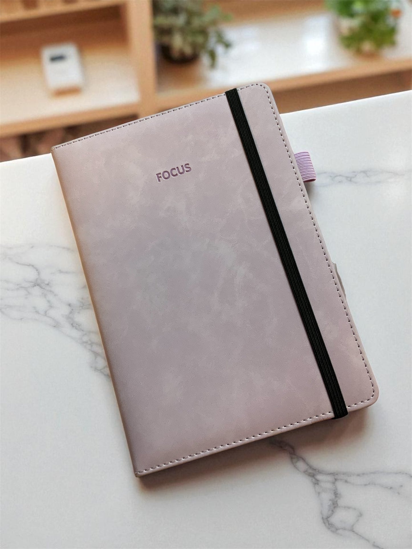 COSTUM NIGHT + NOTITIEBOEKJE MET BIJHORENDE PEN