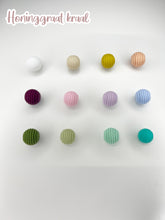 Afbeelding in Gallery-weergave laden, Personaliseer je wagenspanner met naam!
